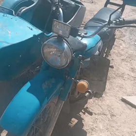 Ural 4320 1985
