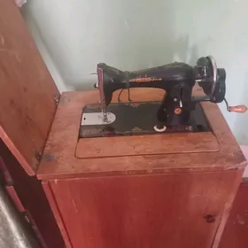 швейная машинка