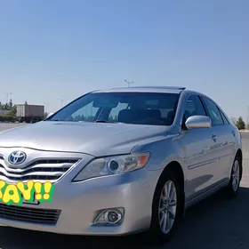 Toyota Camry 2011