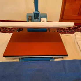 PRESS .POMBAH.ady JUKKY täzeje