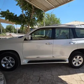 Toyota Land Cruiser Prado 2016