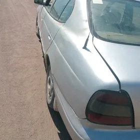 Daewoo Leganza 1998