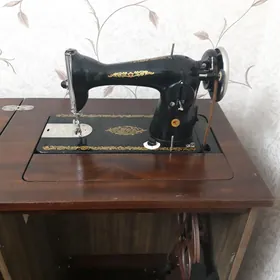 Podolsky tikin maşyn