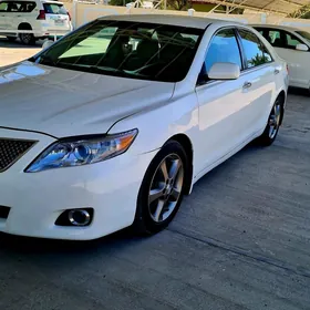 Toyota Camry 2010