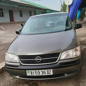 Opel Sintra 1999