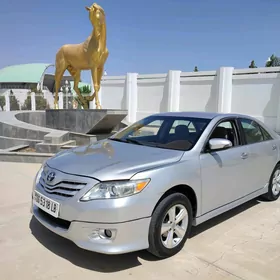 Toyota Camry 2010