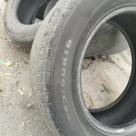 teker 225/60/16
