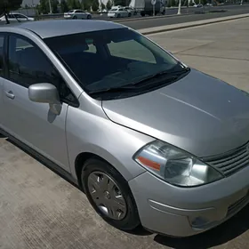 Nissan Versa 2009