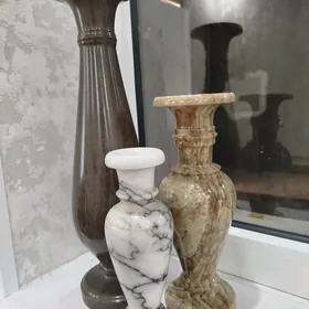Podsweçniki mramordan