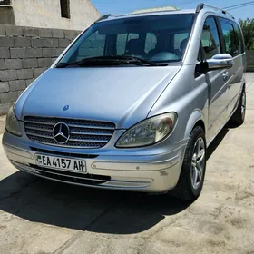 Mercedes-Benz Viano 2004