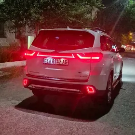 Toyota Highlander 2017