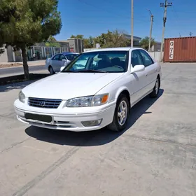 Toyota Camry 2000