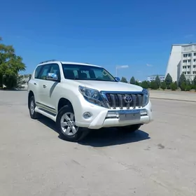 Toyota Land Cruiser Prado 2014