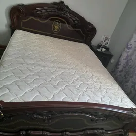 Шифонер, трюмо, тумбы