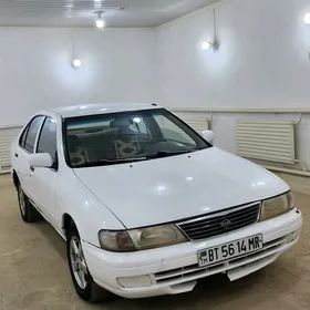 Nissan Sunny 2000