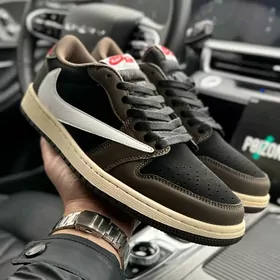 NIKE AIR JORDAN TRAVIS SCOTT