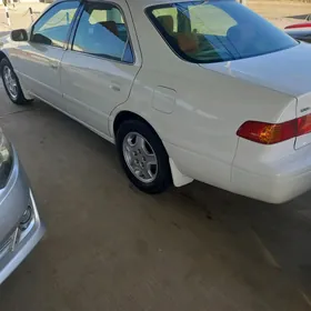 Toyota Camry 1999