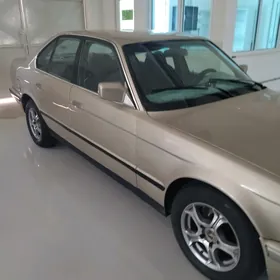 BMW 520 1989