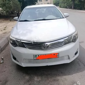Toyota Camry 2013