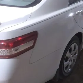 Toyota Camry 2010