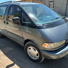 Toyota Previa 1992