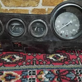 Lada pribor