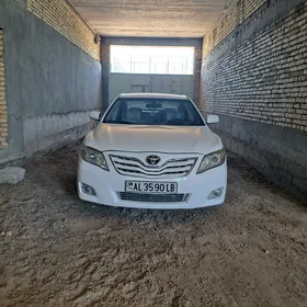 Toyota Camry 2010