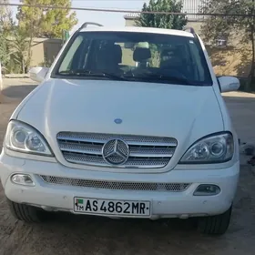 Mercedes-Benz ML350 2002