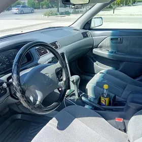 Toyota Camry 2000