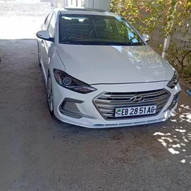 Hyundai Elantra 2017