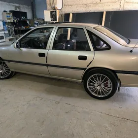 Opel Vectra 1990