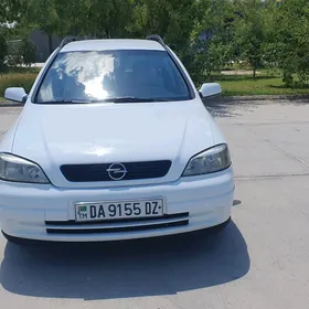 Opel Astra 2000
