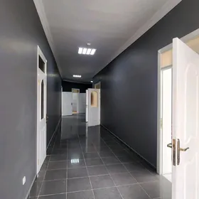OFIS 250 M² PADWOYISKI