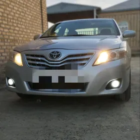 Toyota Camry 2010