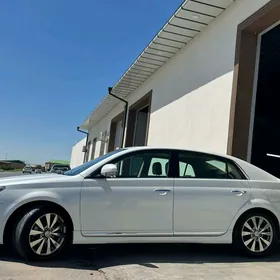 Toyota Avalon 2011