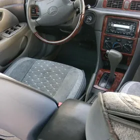 Toyota Camry 2000