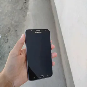 J7