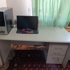 Стол