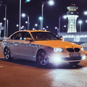 BMW E60 2004