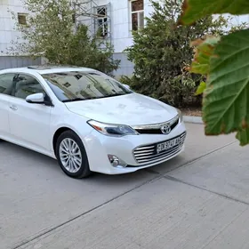 Toyota Avalon 2013