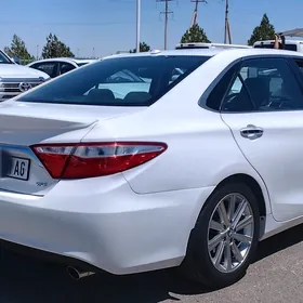 Toyota Camry 2017