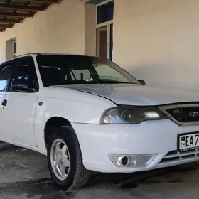 Daewoo Nexia 2011