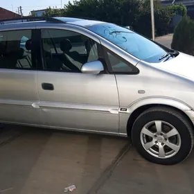 Opel Zafira 2002