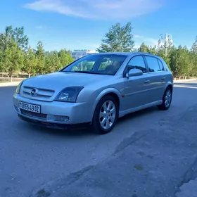 Opel Signum 2003