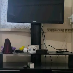Telewizor ve postawka