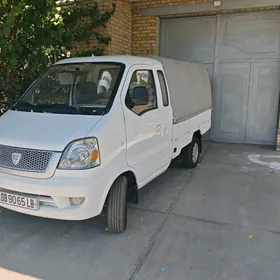 Mitsubishi L200 2013
