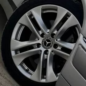 merc diska r17
