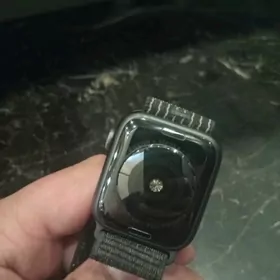apple wacth 4