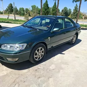 Toyota Camry 1999