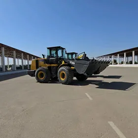 XCMG 500 2025